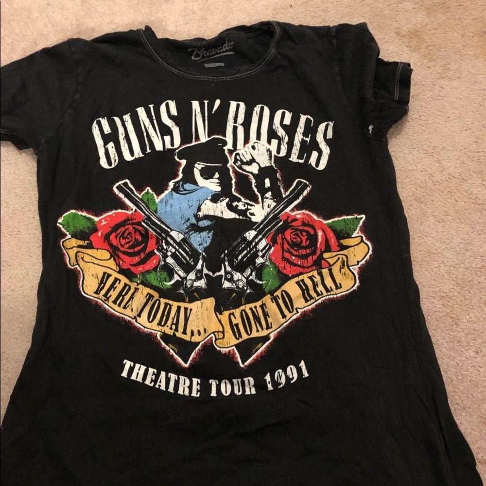 SOLD- GNR top